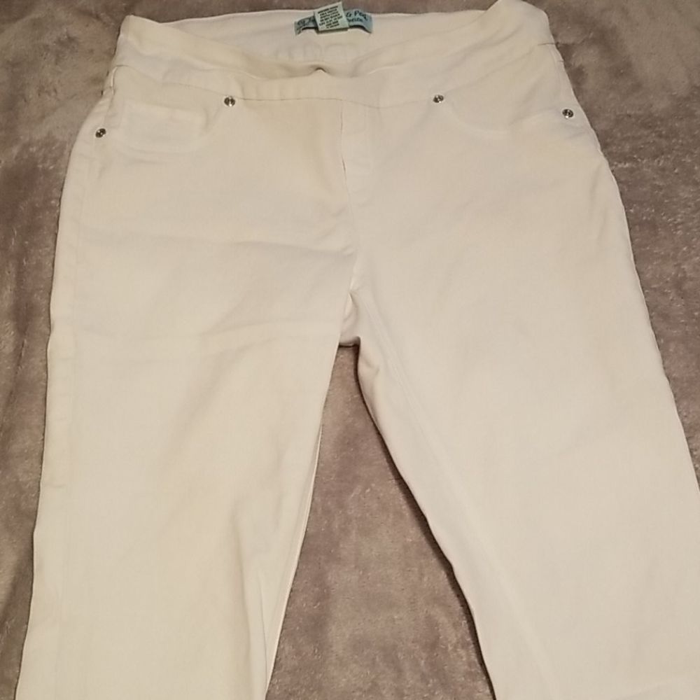 White jeggings
